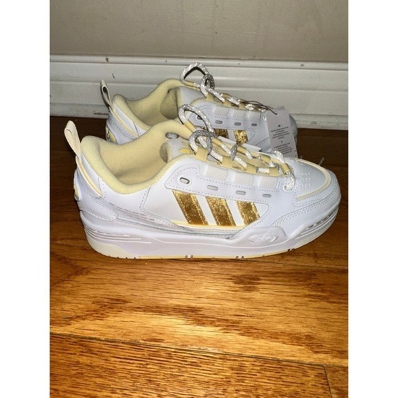 New women's adidas Adi2000 X Shoes Women's white & yellow
Size 6.5‎ Retail $100 - Picture 11 of 12